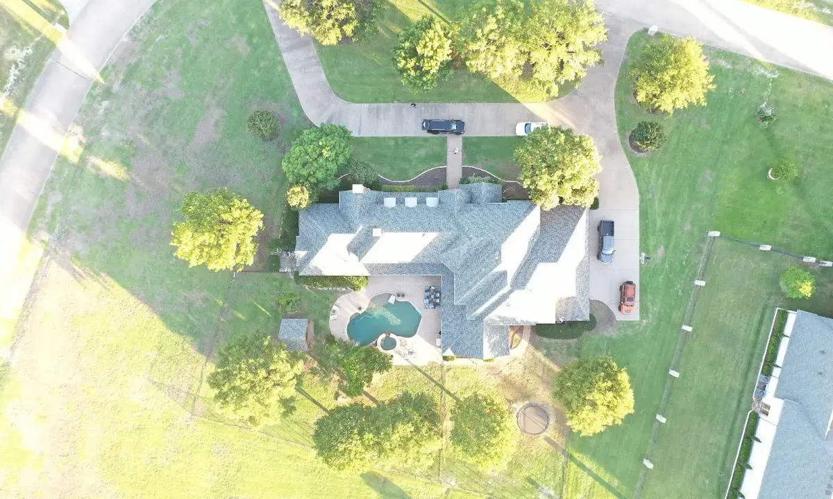 New shingle roof installation on a home in Cartersville